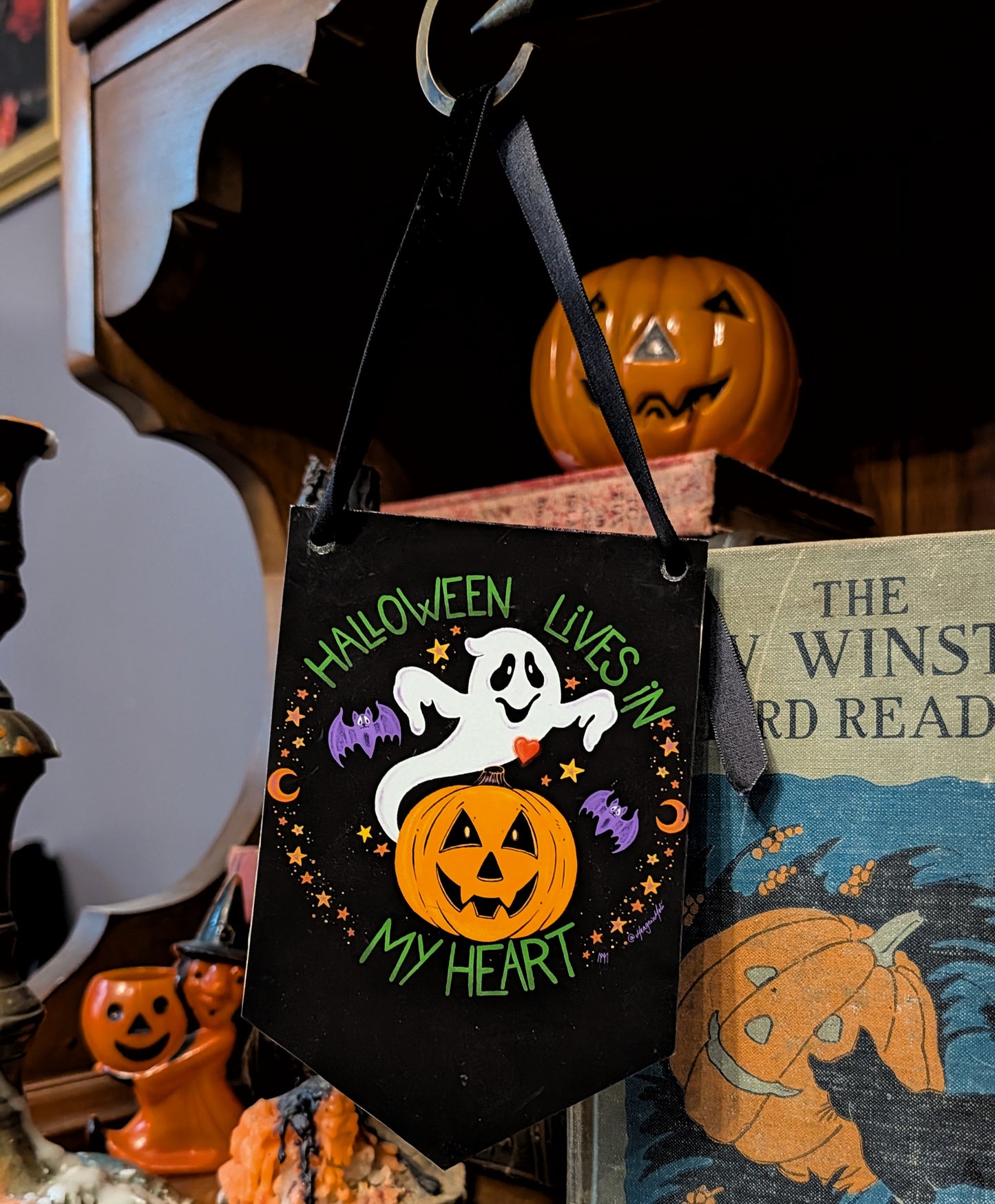 Halloween Lives in My Heart Halloween Pennant